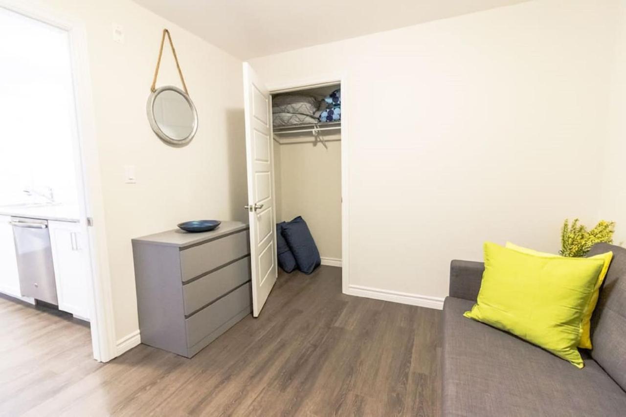 Newly Renovated Modern Condo Near Hospital, Unb Patio & Parking Coffee Сейнт Джон Екстериор снимка